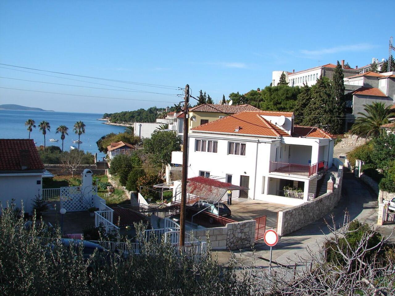 Apartment Eta Hvar Town Bagian luar foto